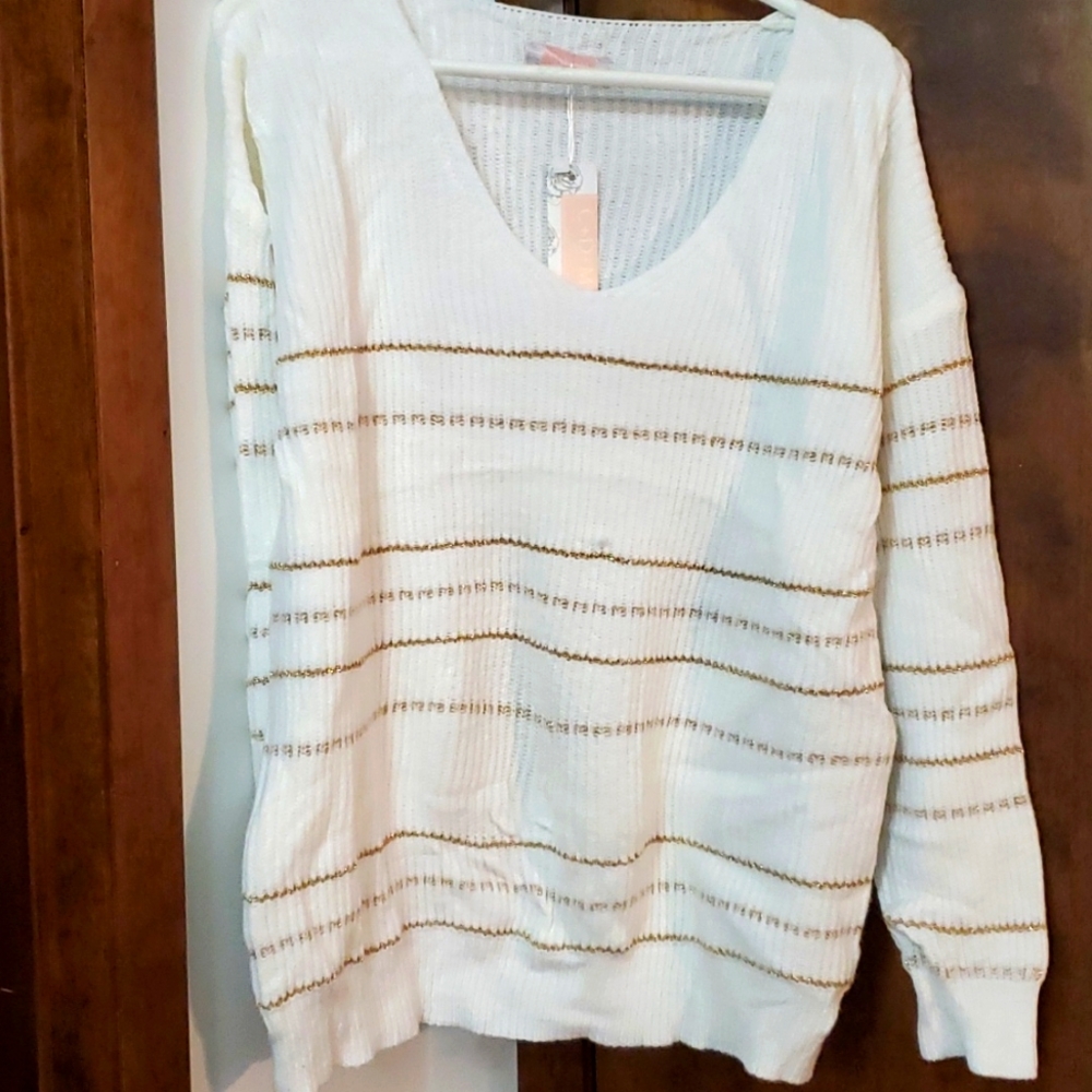 Sweater gold white size m v neck